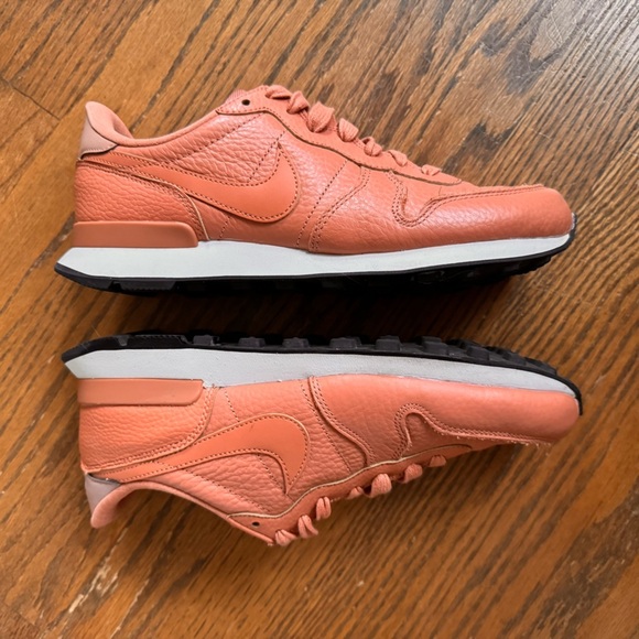 NIKE INTERNATIONALIST PREMIUM LEATHER TERRA-BLUSH-SUMMIT-WHITE Women’s size 8 - Picture 6 of 12